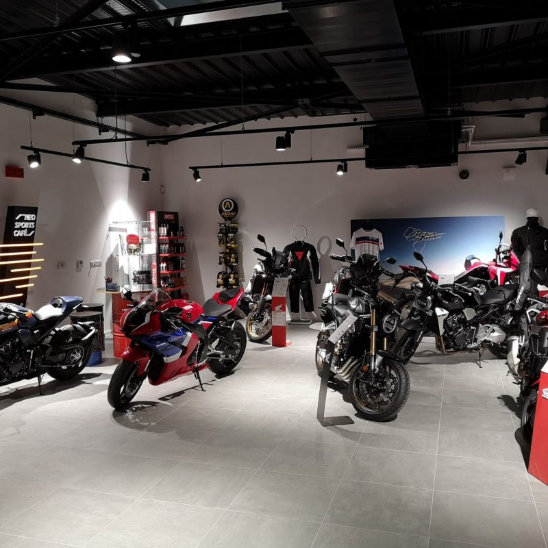 R&eacute;novation et agrandissement d&rsquo;une concession moto HONDA  – Dafy Motos &agrave; COLMAR Rixheim